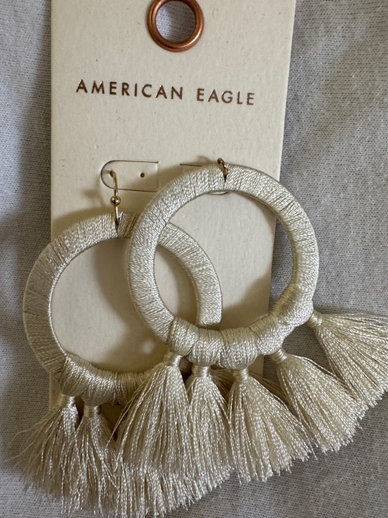 American Eagle Outfitters Jewelry - American Eagle Outfitters Cream Tassel Hoop Statement Earrings